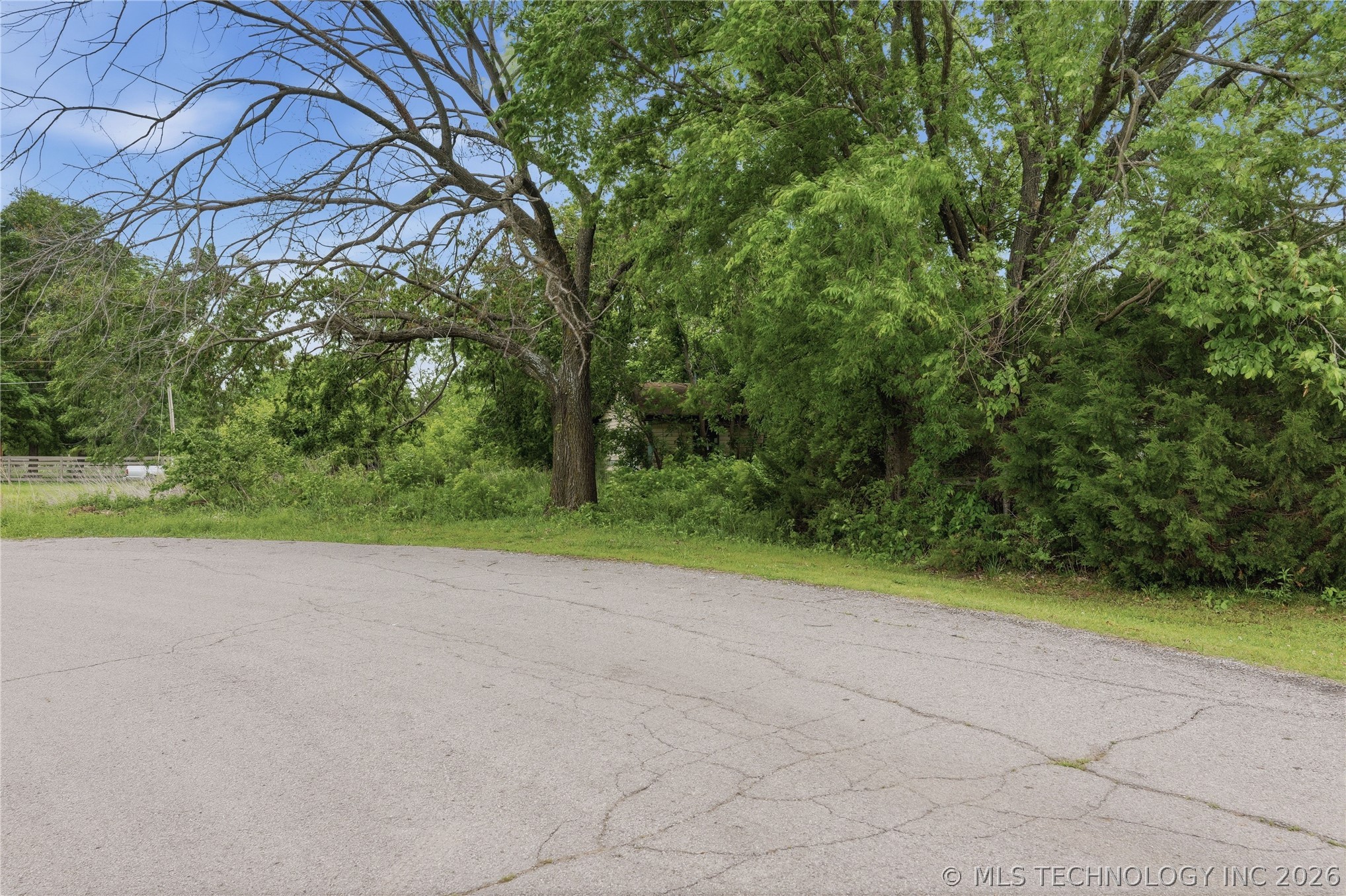 27204 E 742 Road Wagoner OK 74467