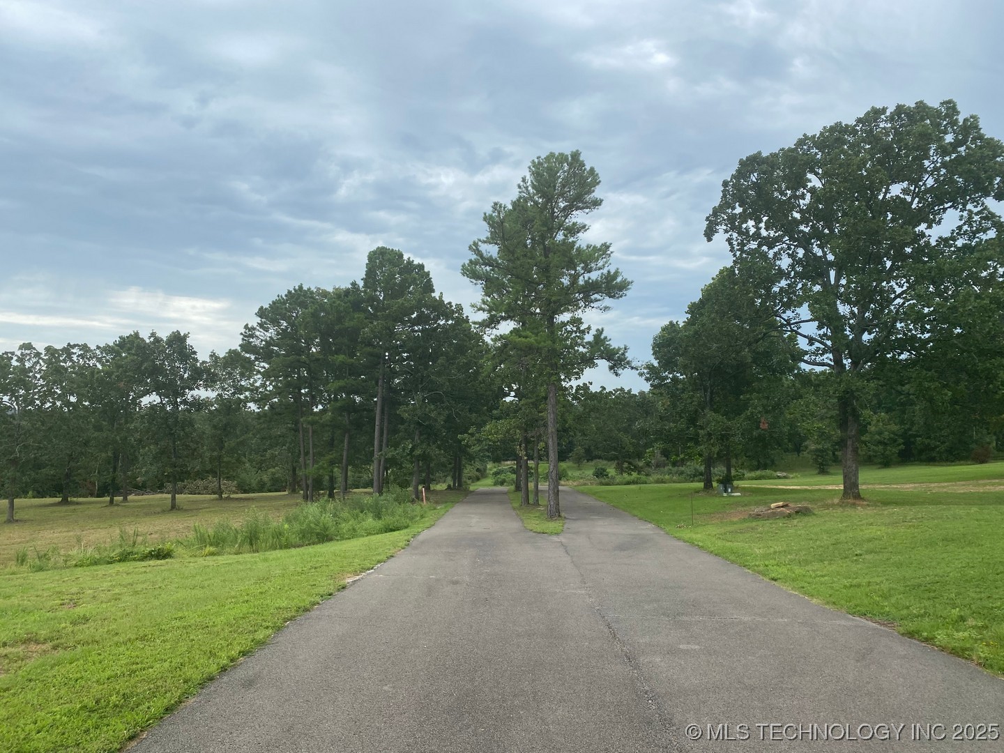 15860 W Redbud Road Park Hill OK 74451