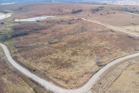 13740 N Sandstone Avenue Skiatook OK 74070