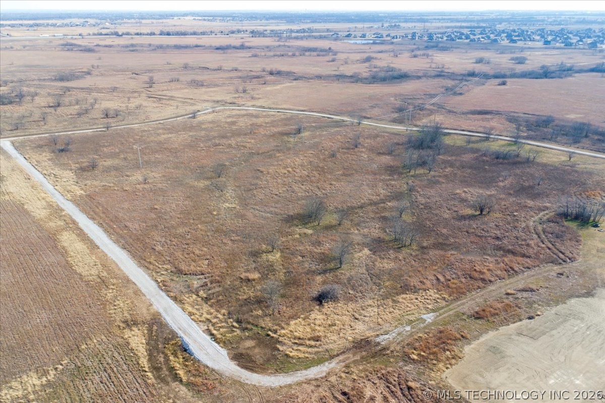 13740 N Sandstone Avenue Skiatook OK 74070