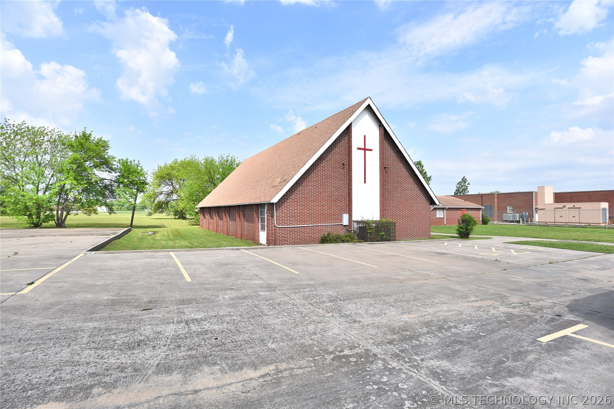 5460 N Peoria Avenue Tulsa OK 74126
