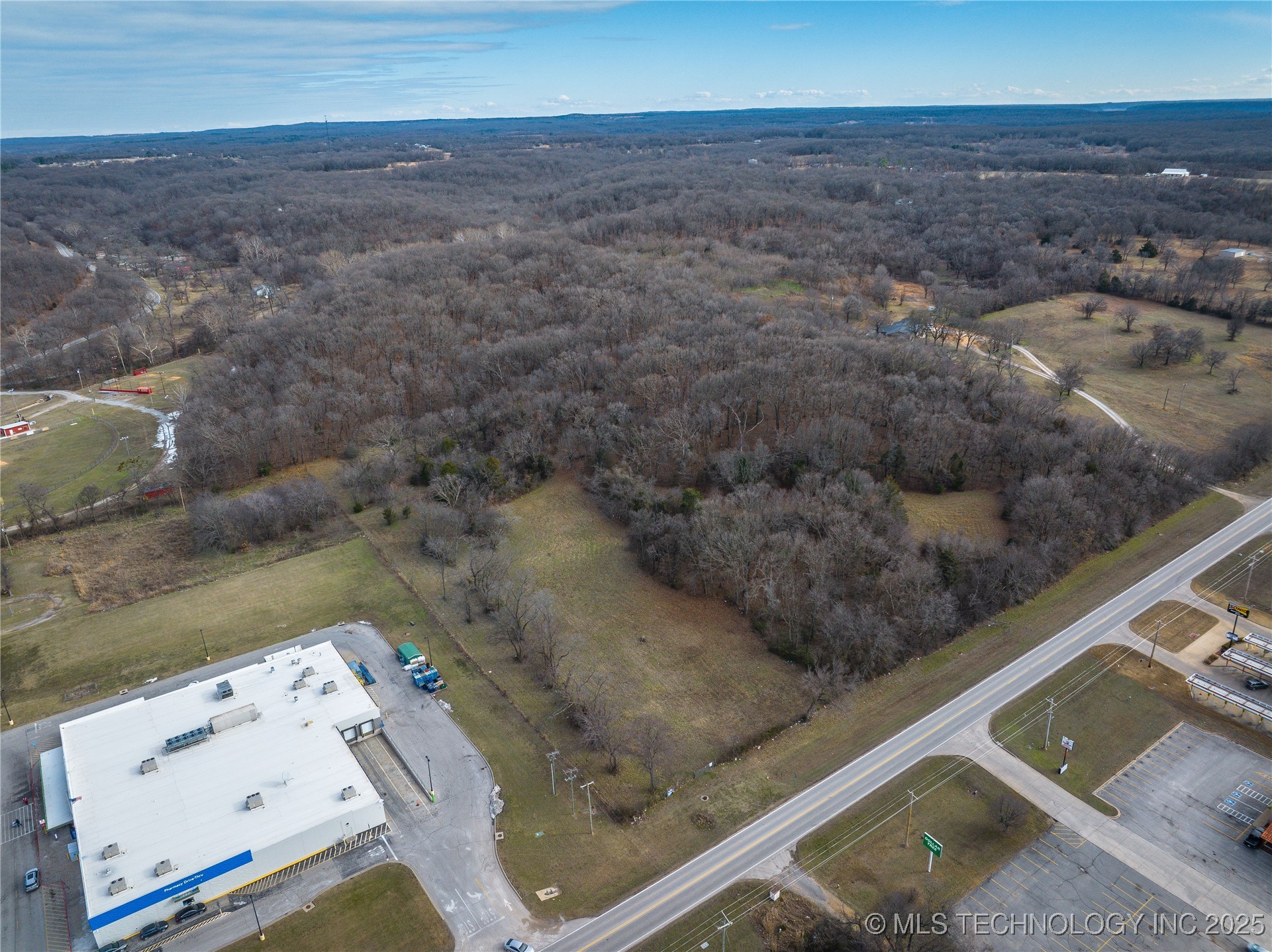 Highway 82 S Locust Grove OK 74352