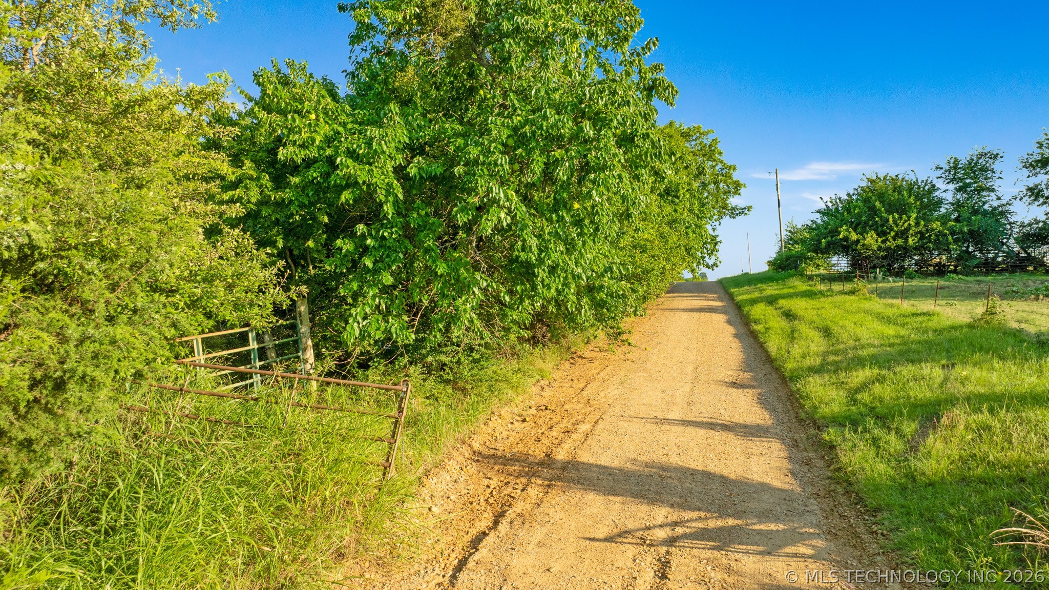 1093 N 4260 Road Hugo OK 74743