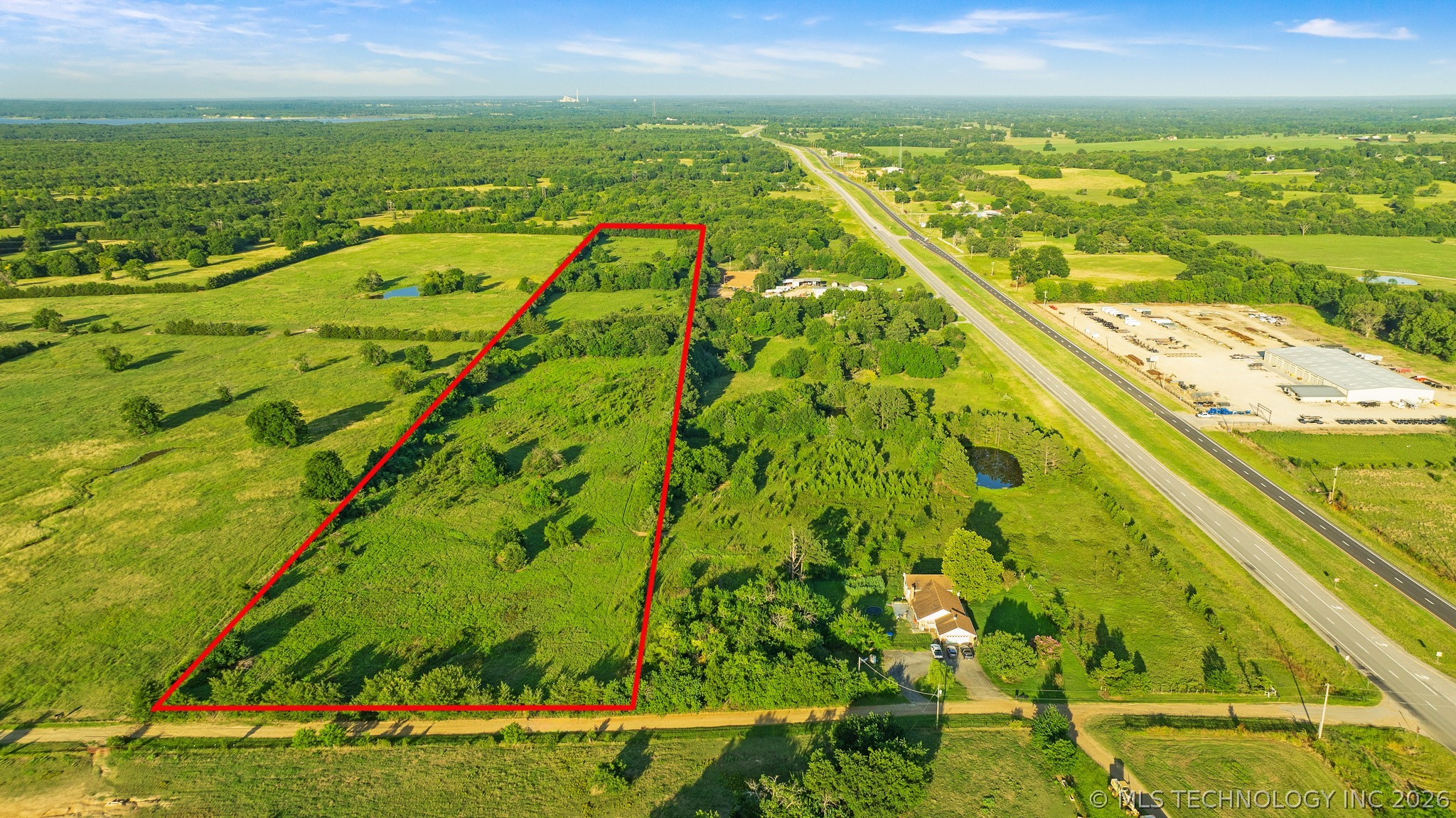 1093 N 4260 Road Hugo OK 74743