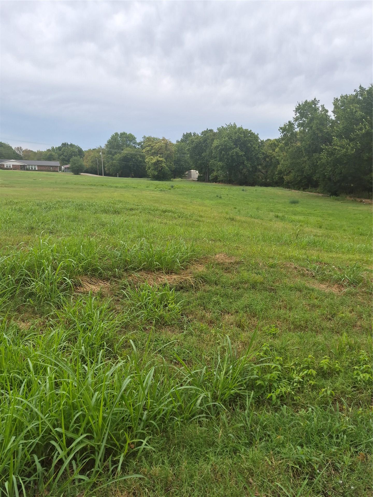 737 NW 4 Street Checotah OK 74426