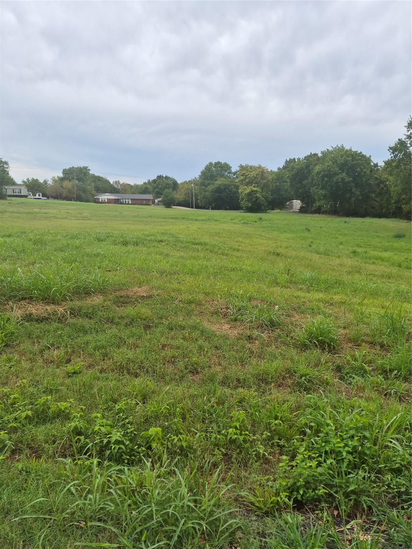737 NW 4 Street Checotah OK 74426