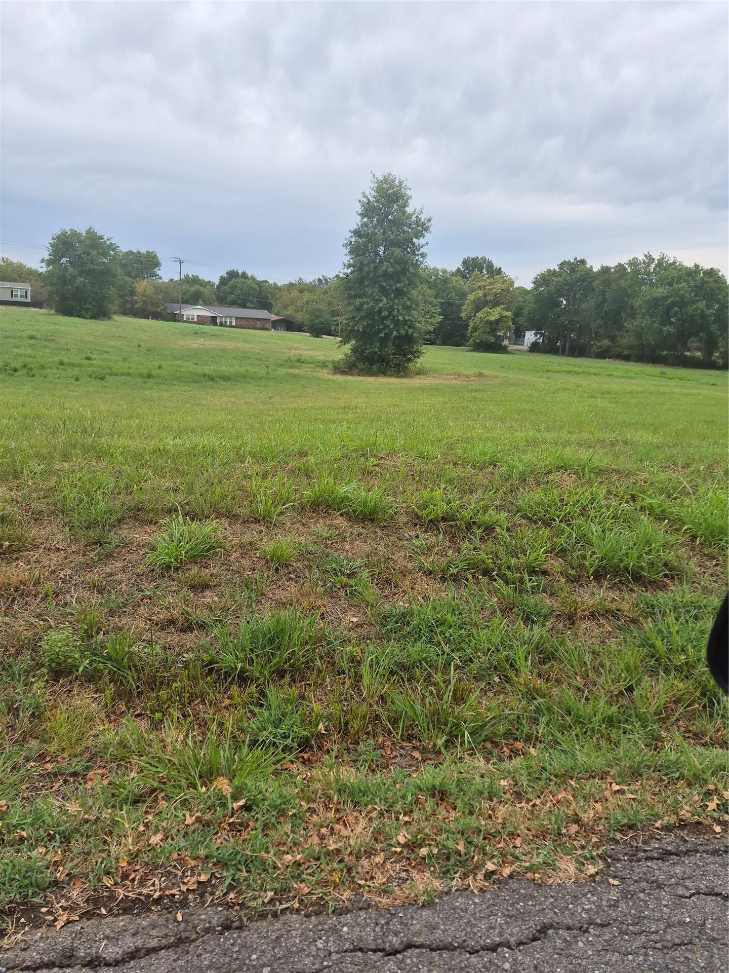 737 NW 4 Street Checotah OK 74426