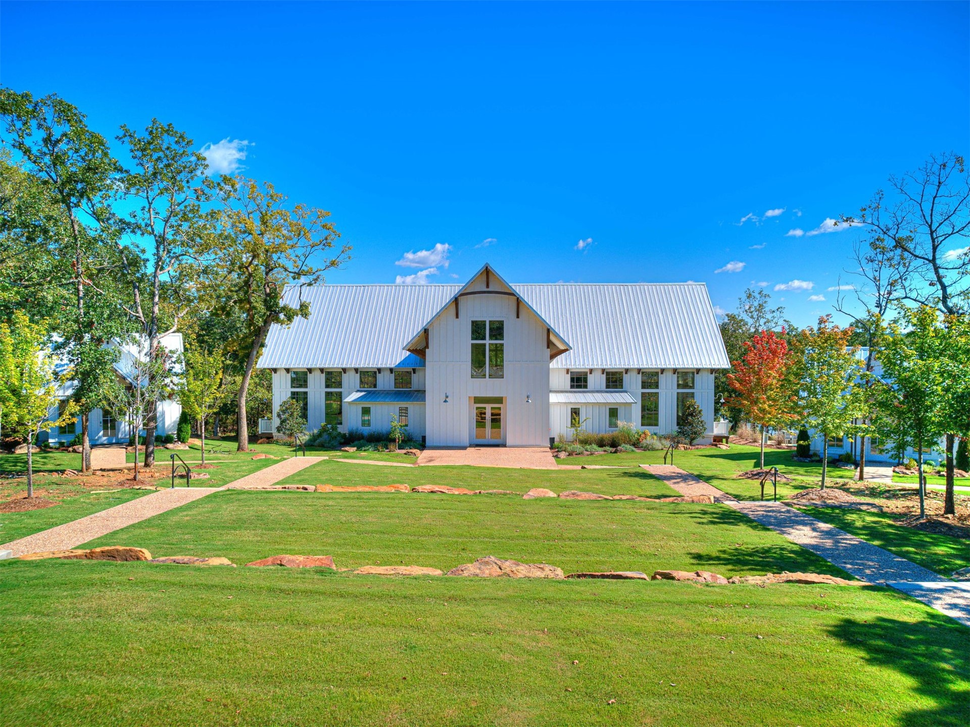 60 Boulevard Carlton Landing OK 74432