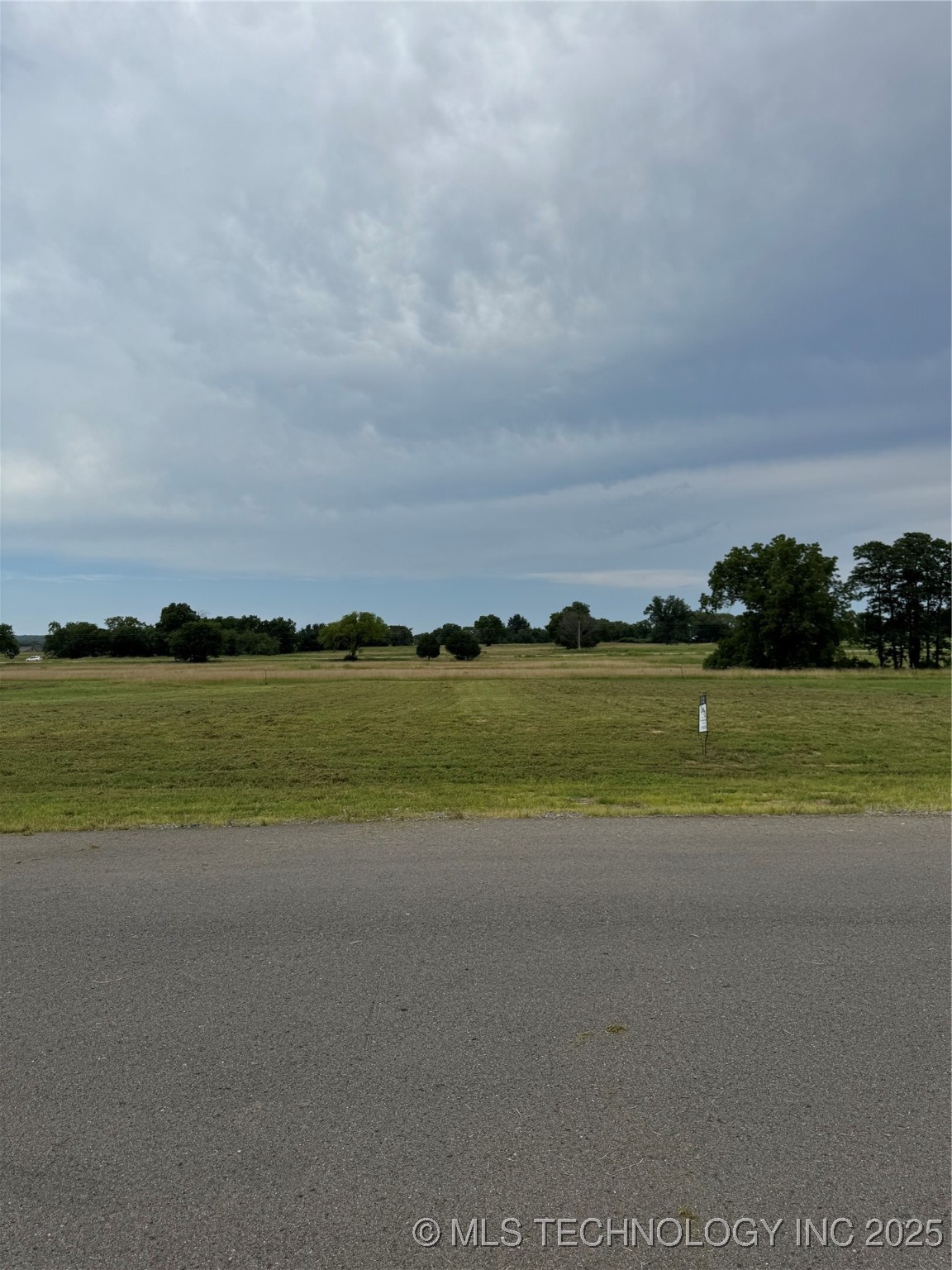 1586 Joelle Lane Fort Gibson OK 74434