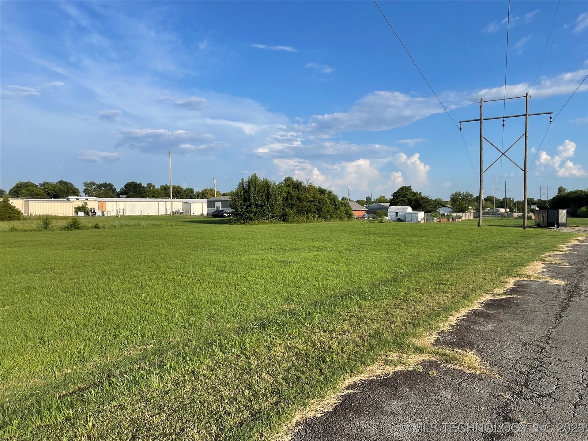 3 S Warmack Street W Warner OK 74469