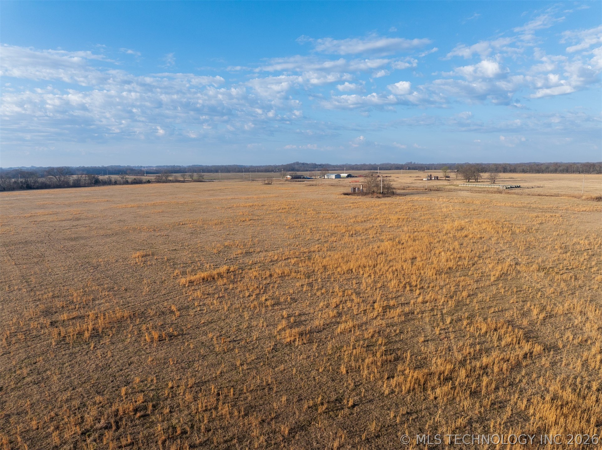 3 N 320 Road Morris OK 74445