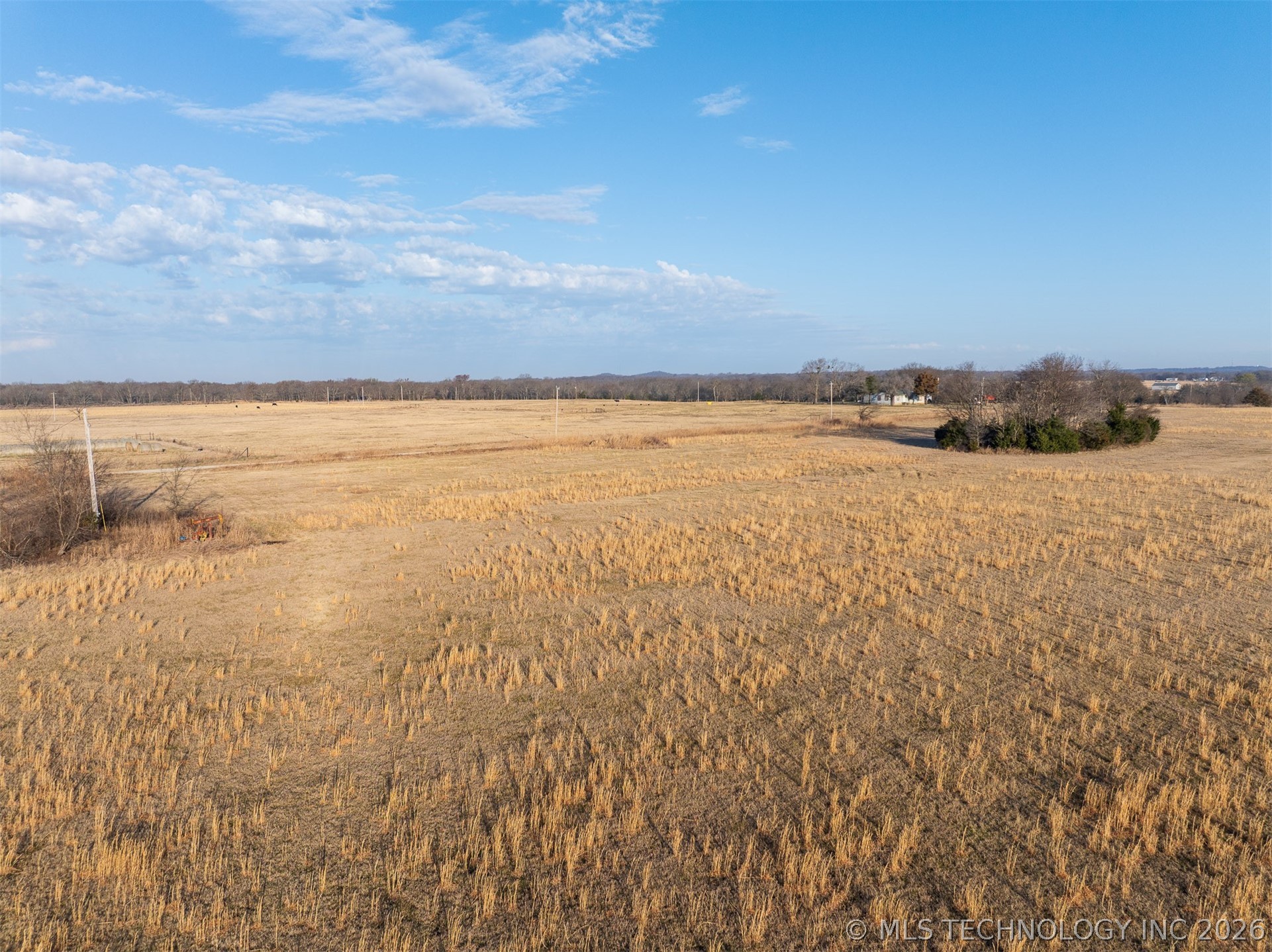 3 N 320 Road Morris OK 74445