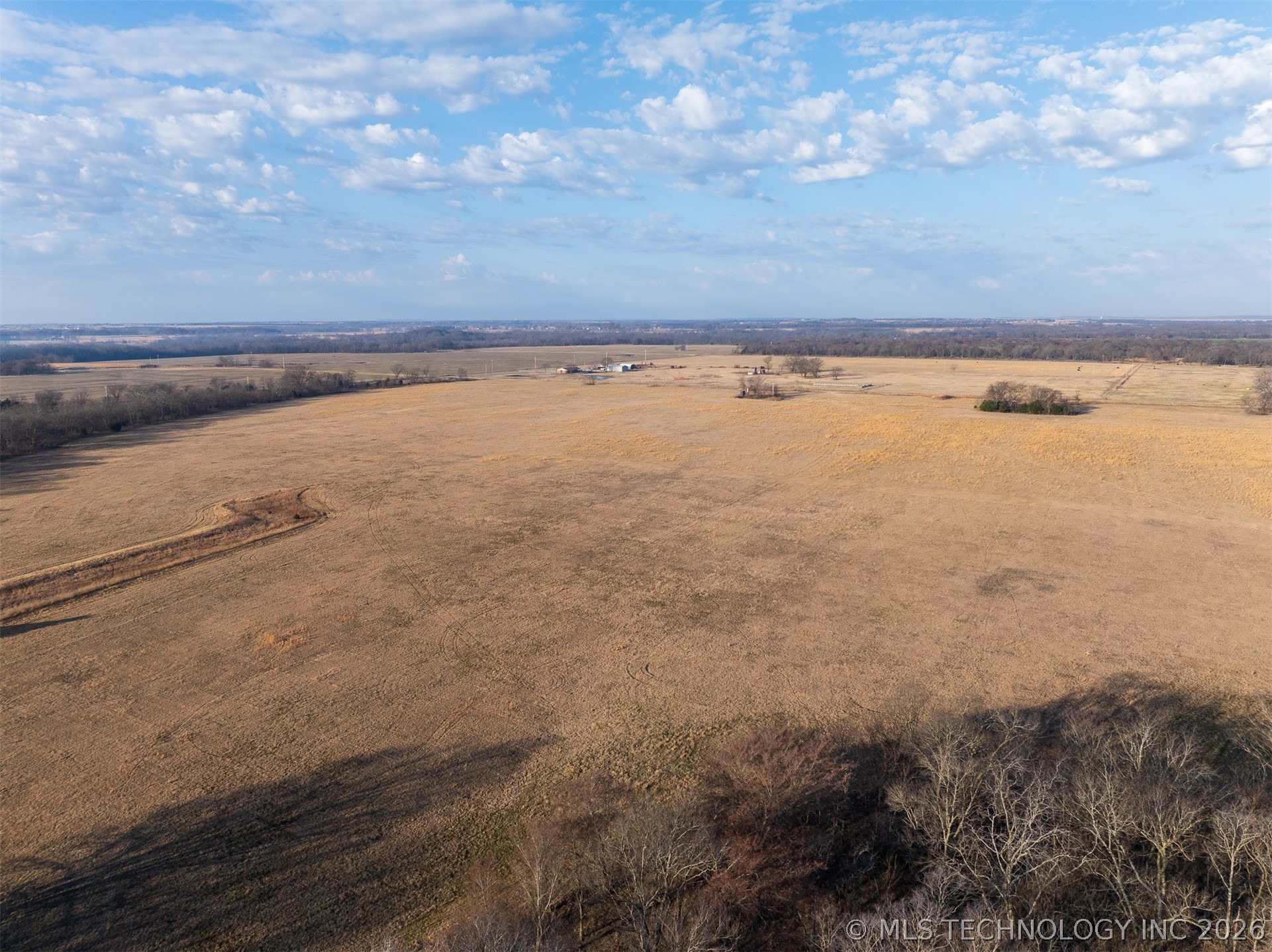 3 N 320 Road Morris OK 74445