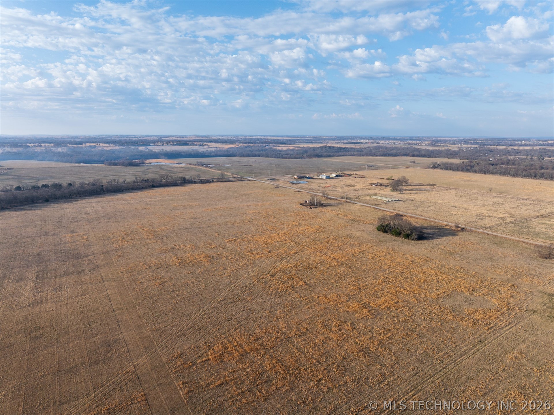 3 N 320 Road Morris OK 74445