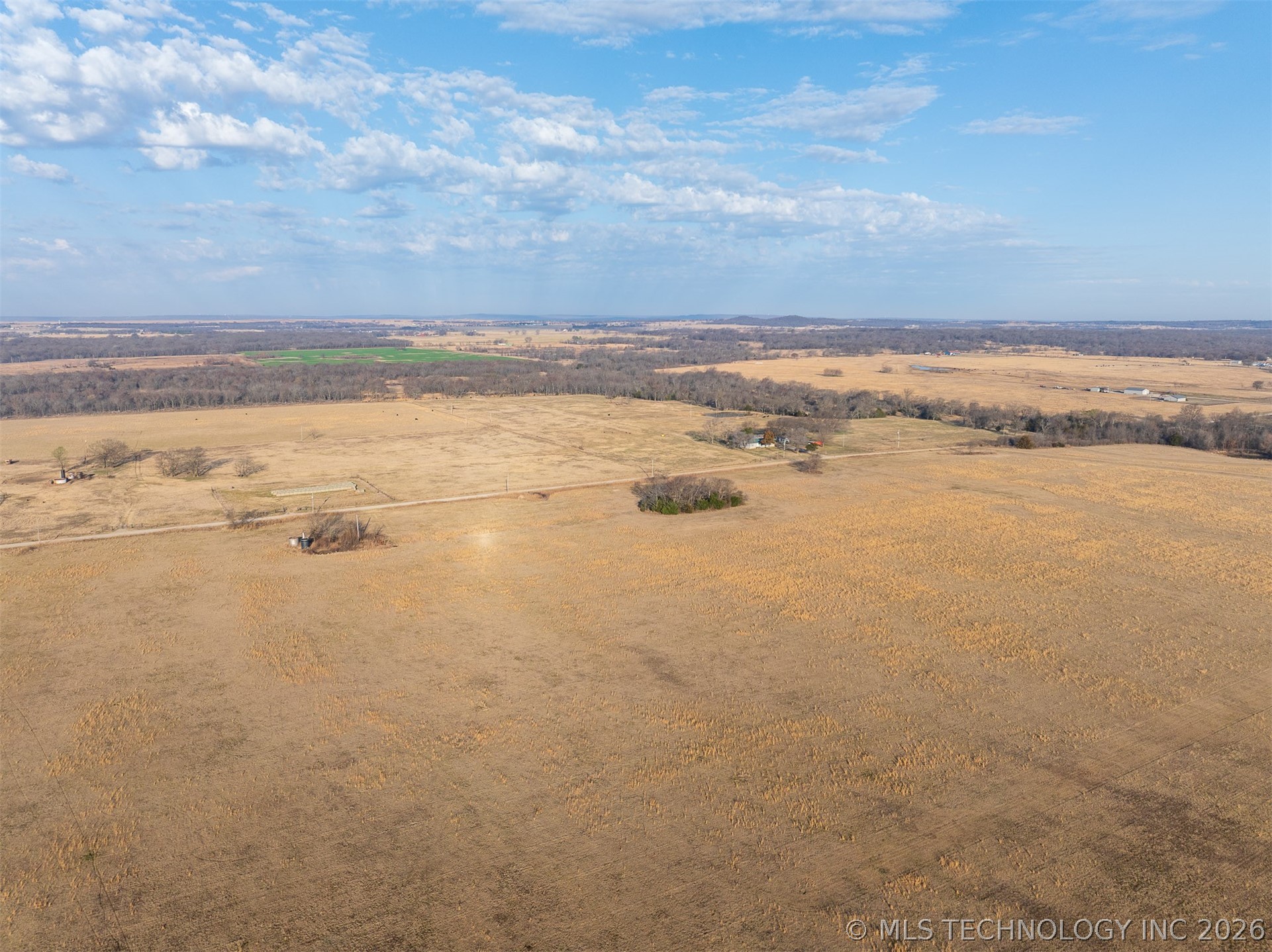 3 N 320 Road Morris OK 74445