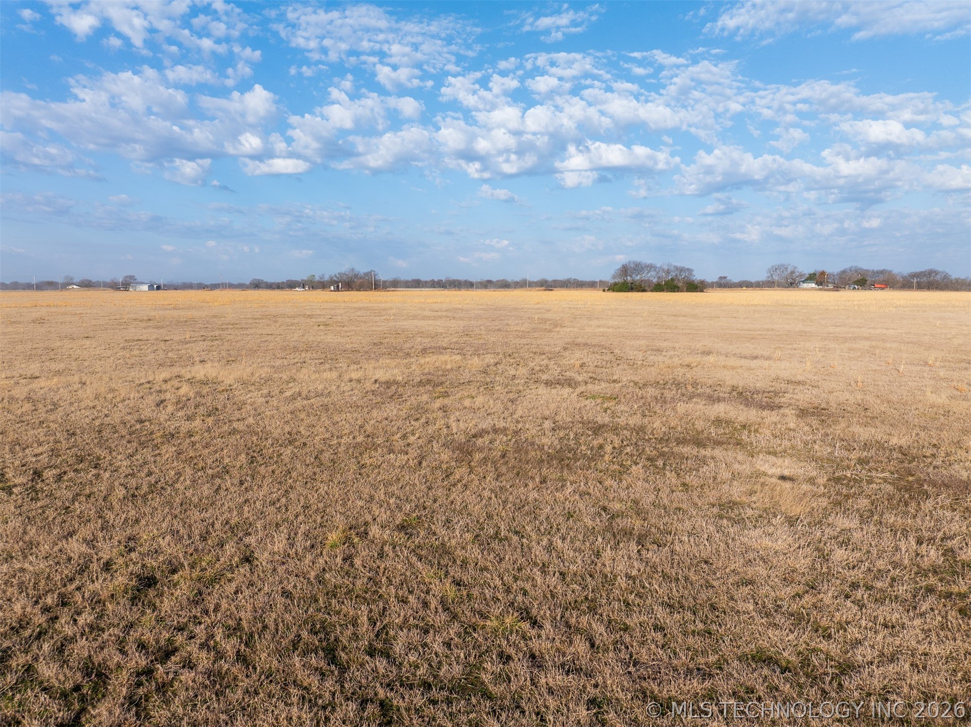 3 N 320 Road Morris OK 74445