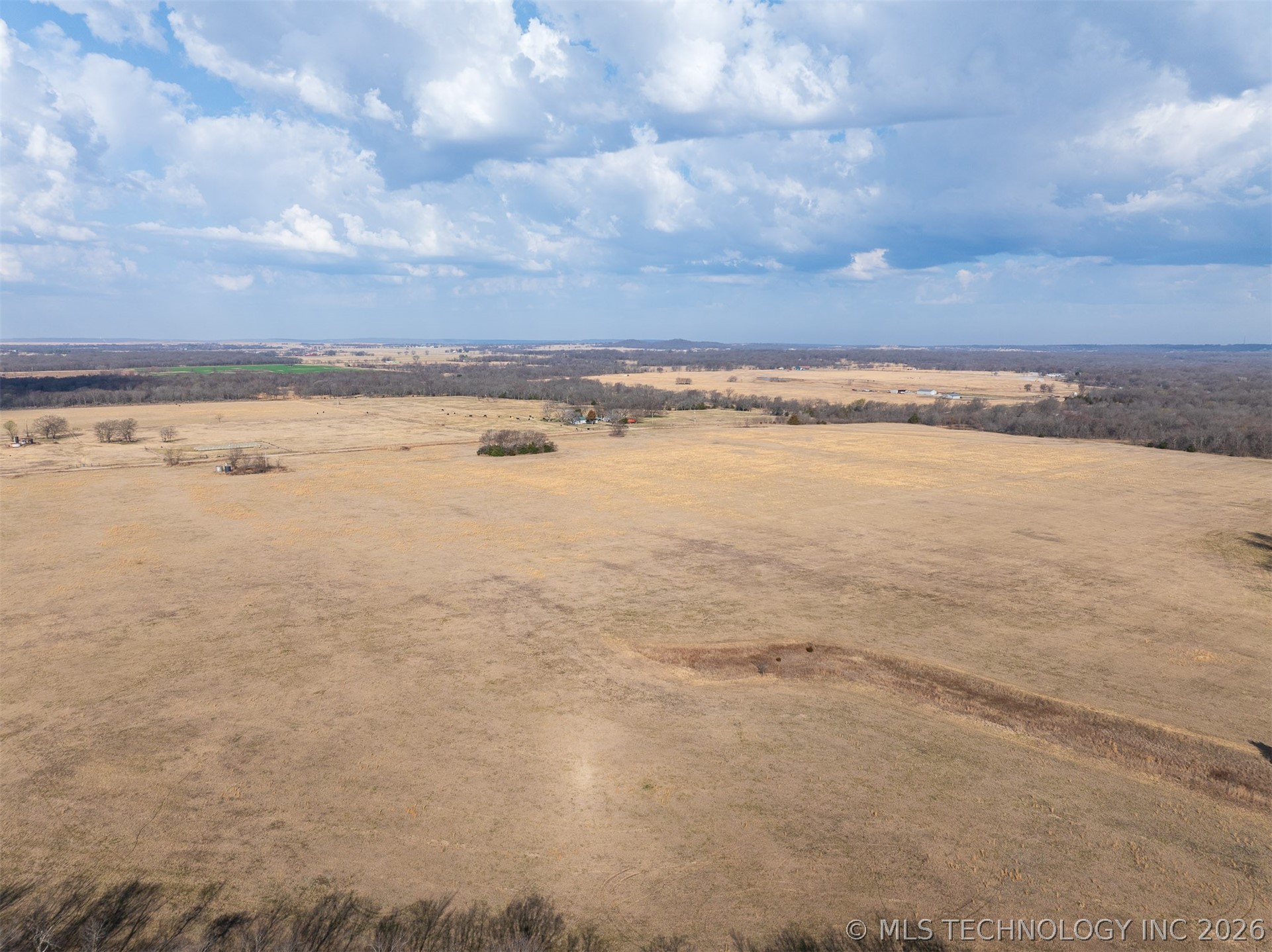 3 N 320 Road Morris OK 74445