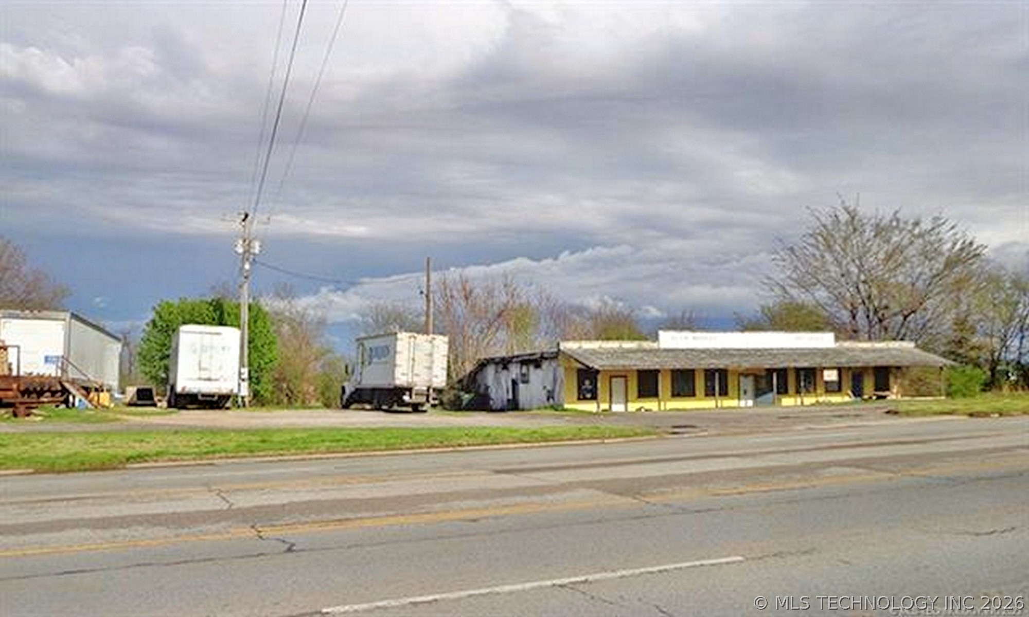 4733 S Muskogee Avenue Tahlequah OK 74464