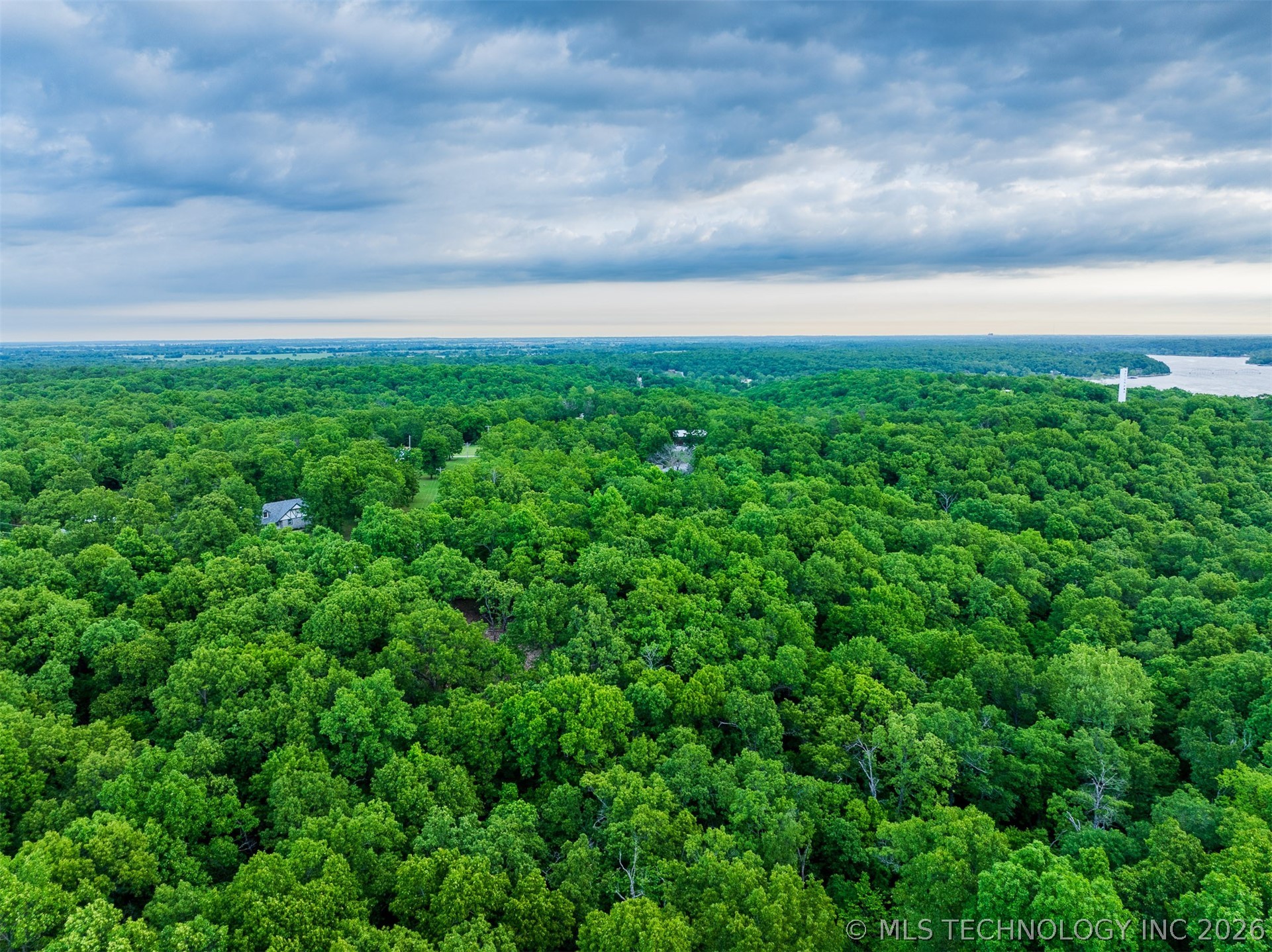 09 Skyline Drive Afton OK 74331