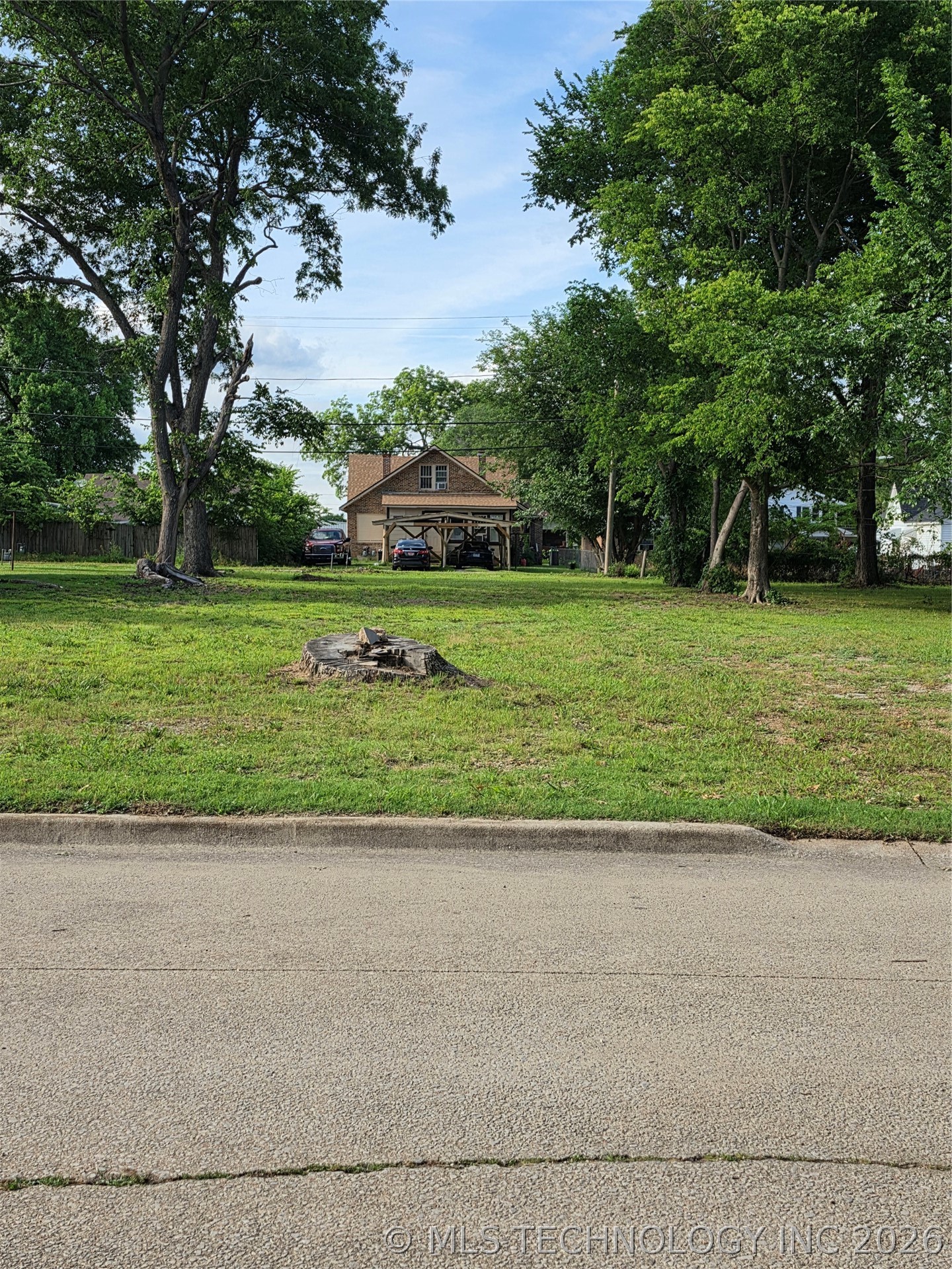 418 W 15th Street Ada OK 74820