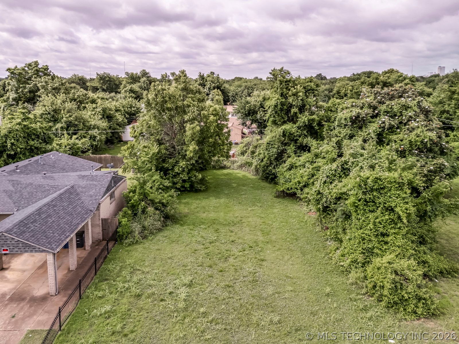 2042 E Young Place Tulsa OK 74110
