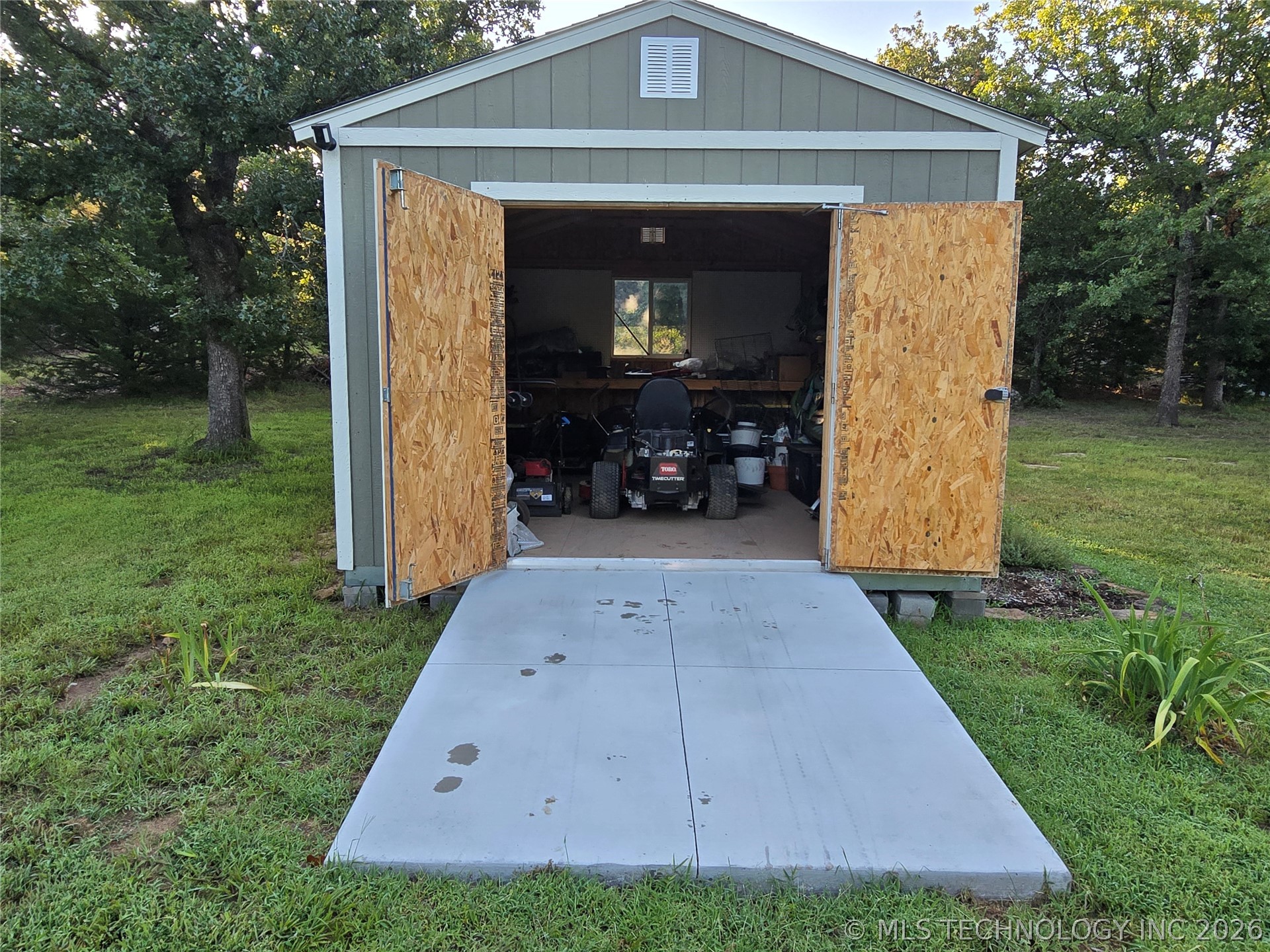 W Hickory Drive Sand Springs OK 74063