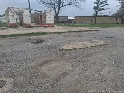 205 S Broadway Street Coalgate OK 74538