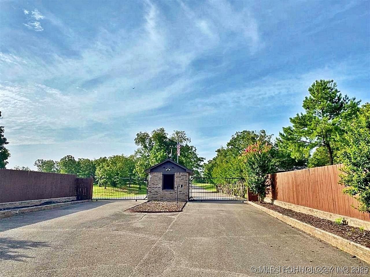 36140 S Magnolia Lane Park Hill OK 74451