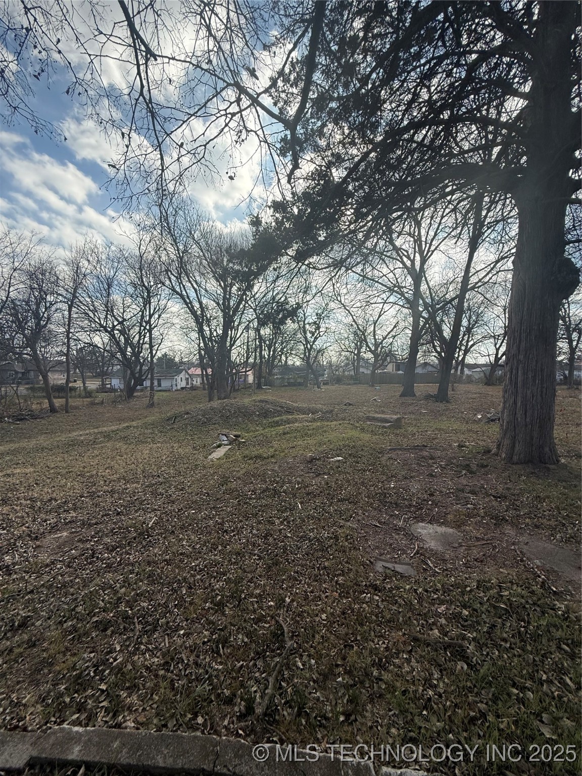 513 W 9th Ada OK 74820