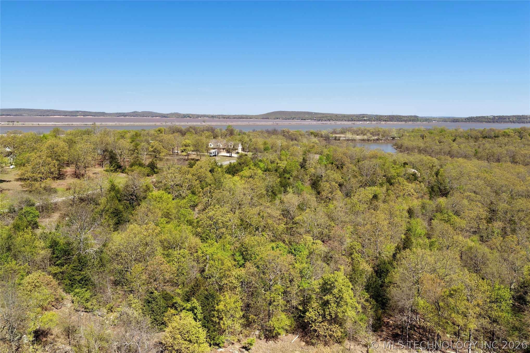 19 Falcon Lane Eufaula OK 74432