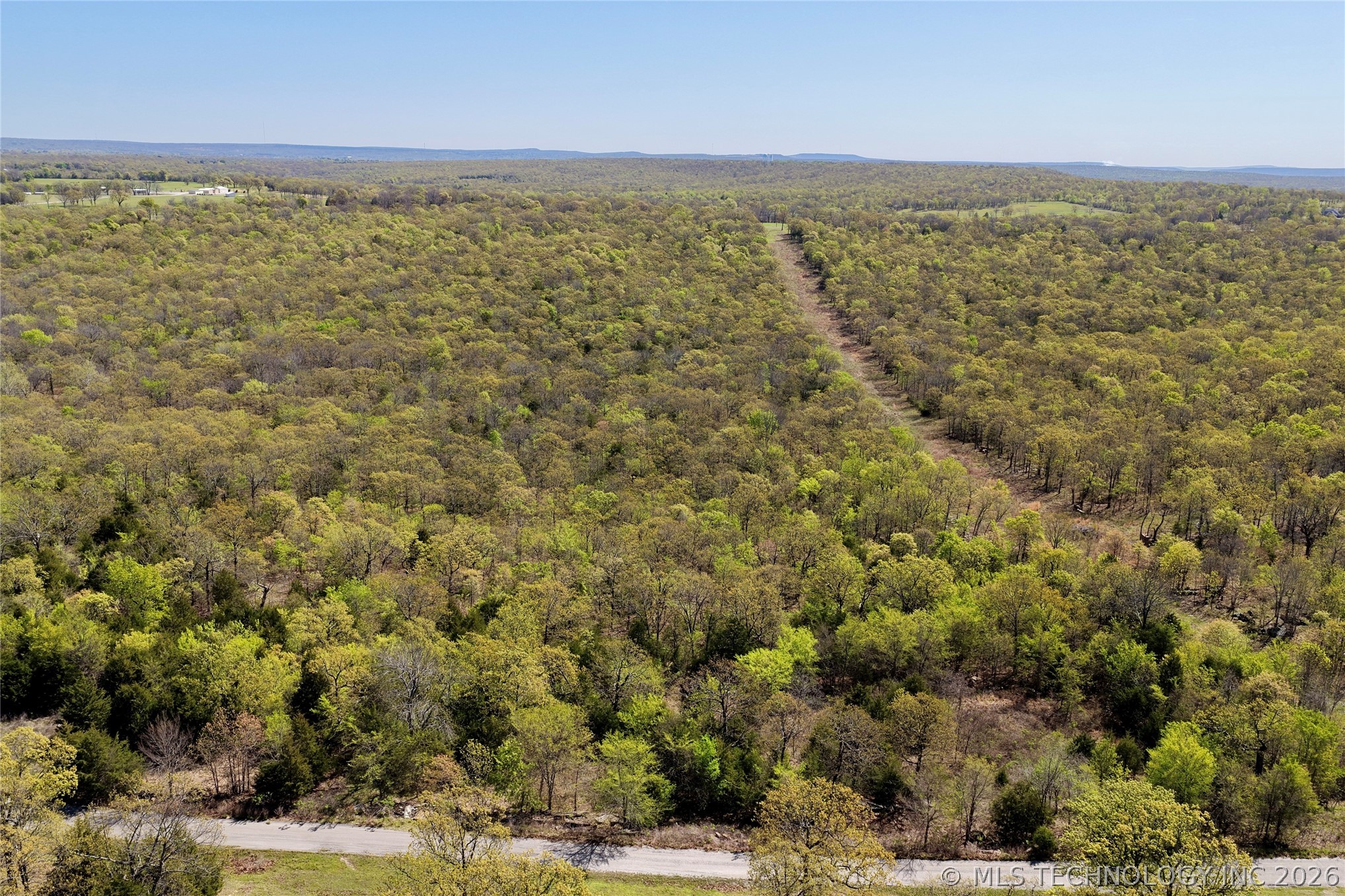 19 Falcon Lane Eufaula OK 74432