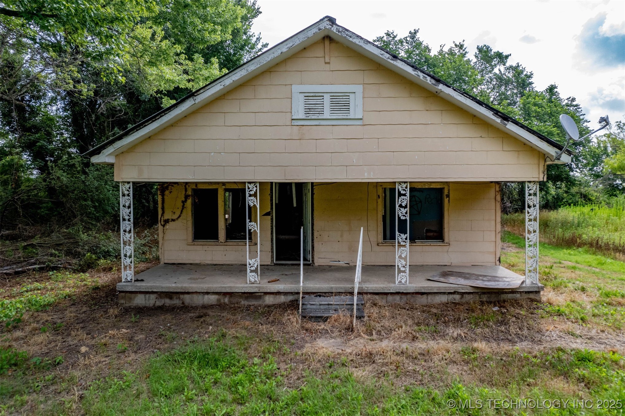 19202 S Old Highway 2 Warner OK 74469