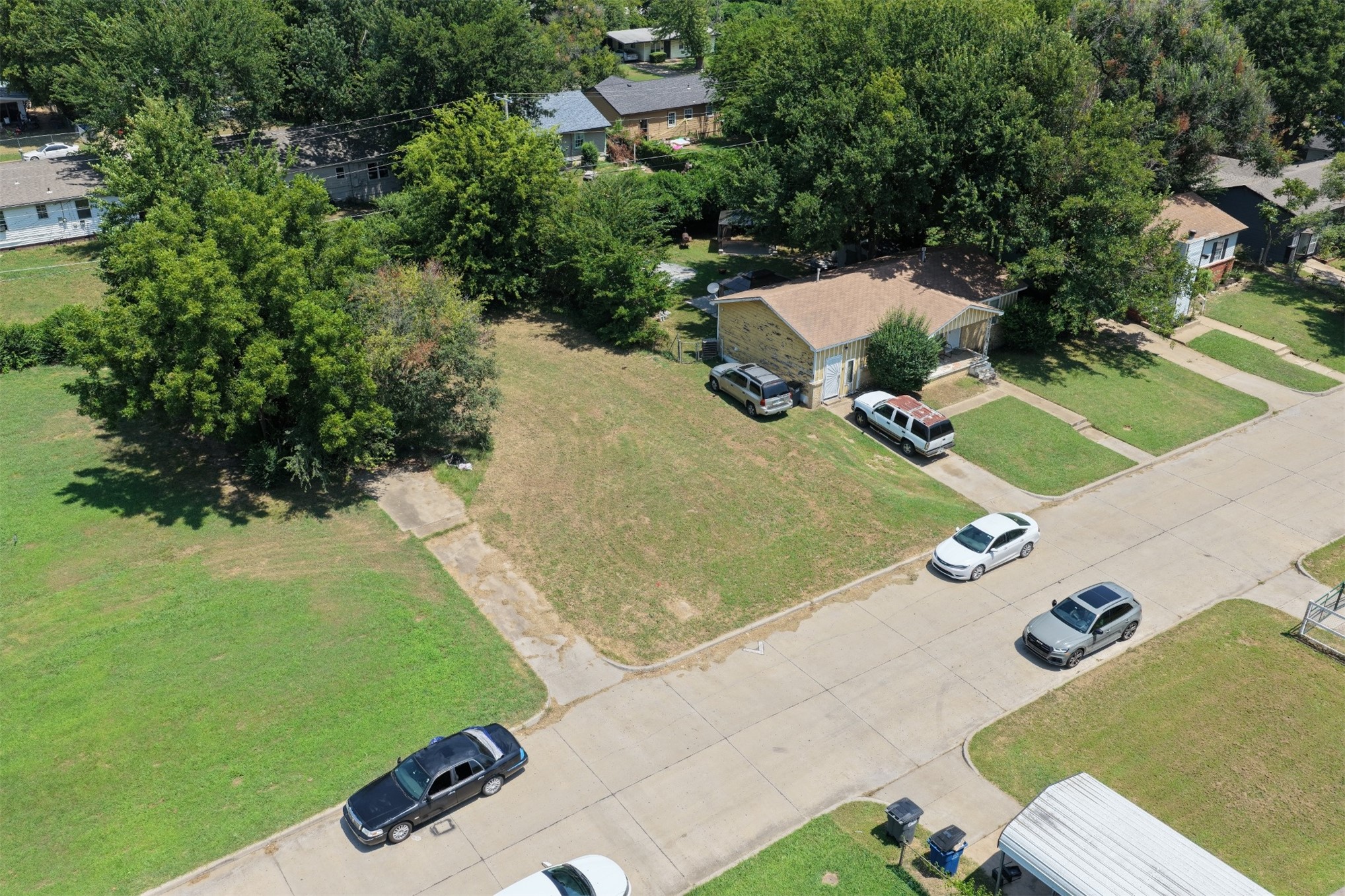 623 E 53rd Street N Tulsa OK 74126