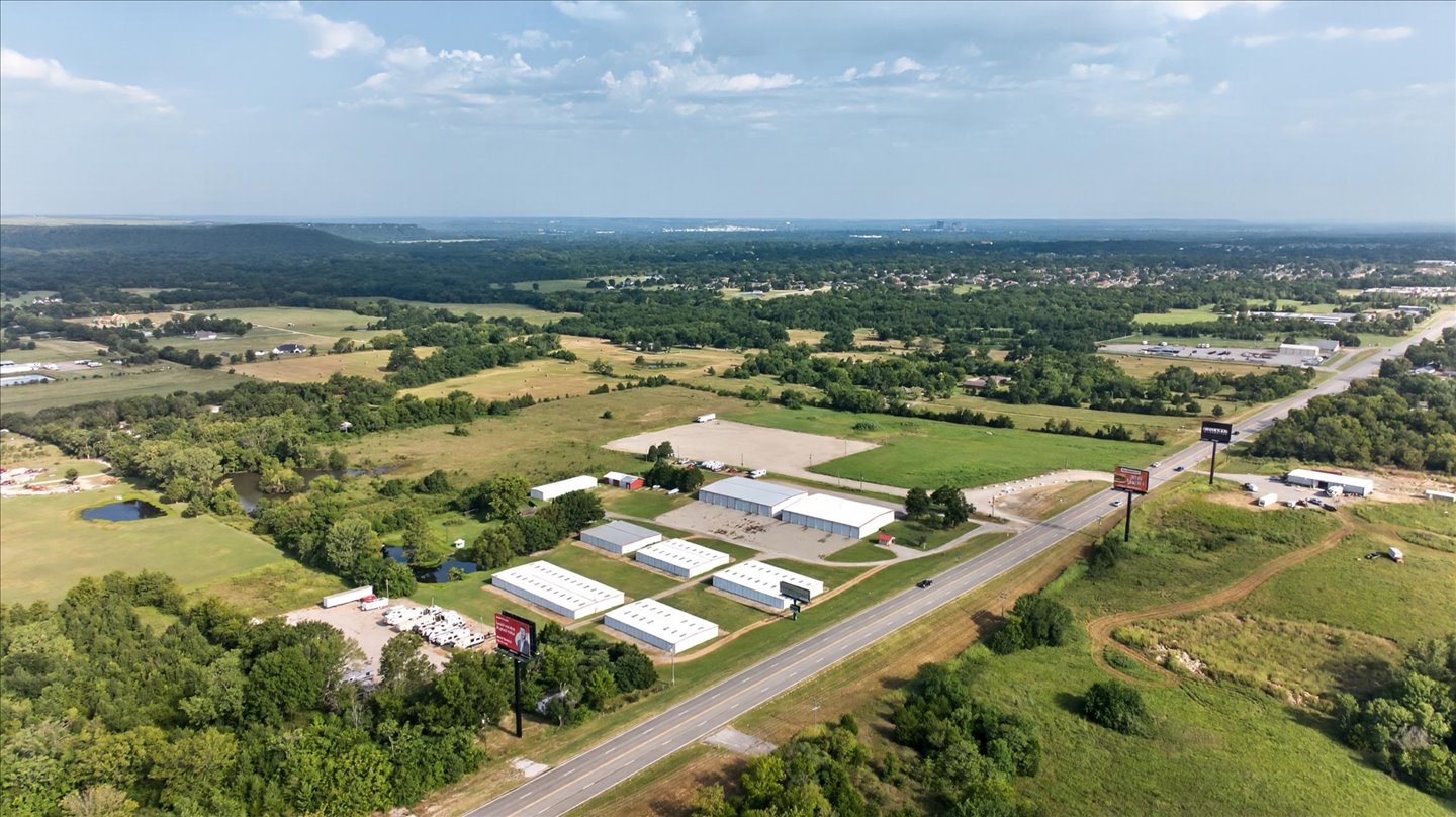 3811 SE Washington Boulevard Bartlesville OK 74006