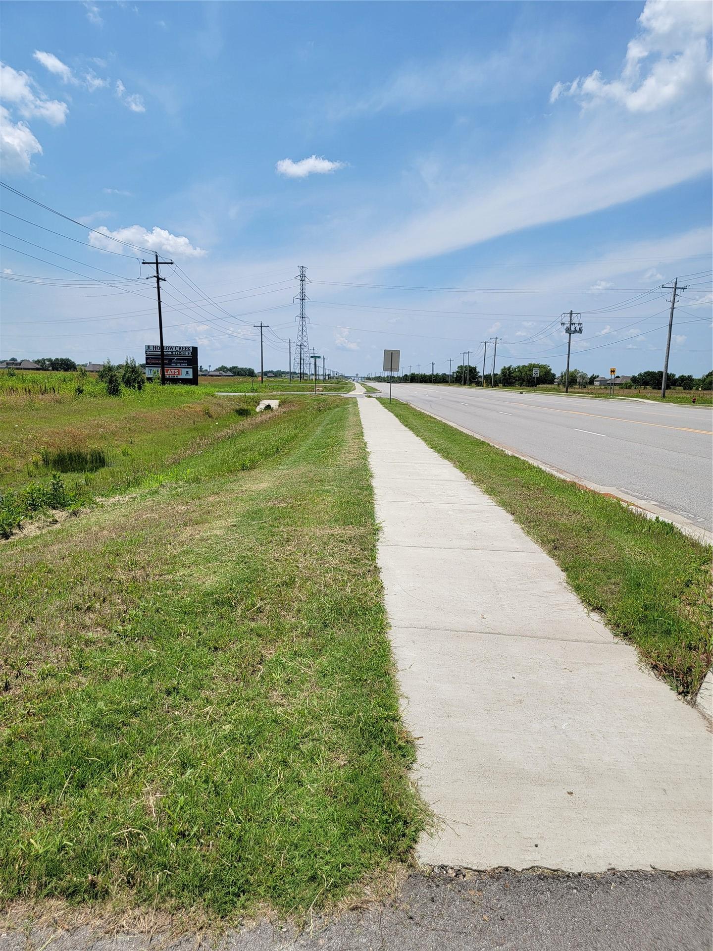 6498 E Highway 20 Collinsville OK 74021