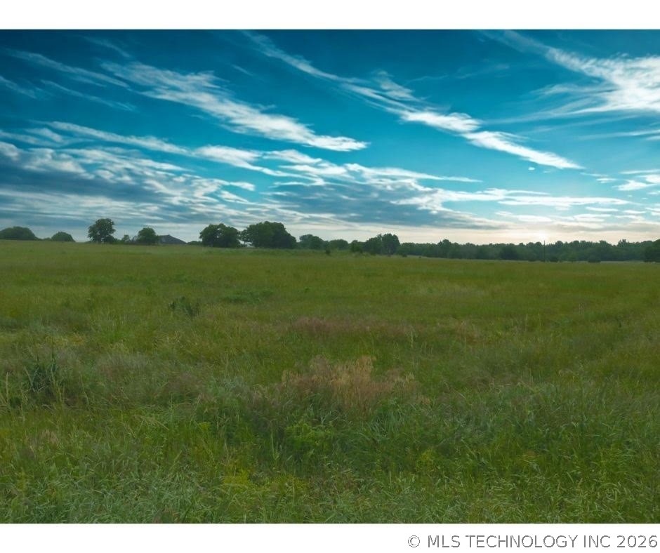 12 E 420 Road Oologah OK 74053
