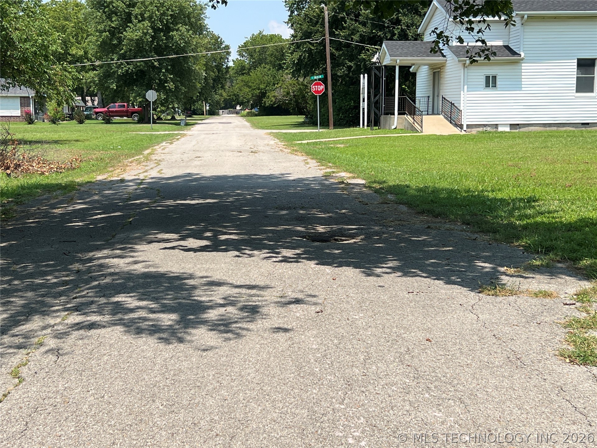 370 N Downing Avenue Dewey OK 74029