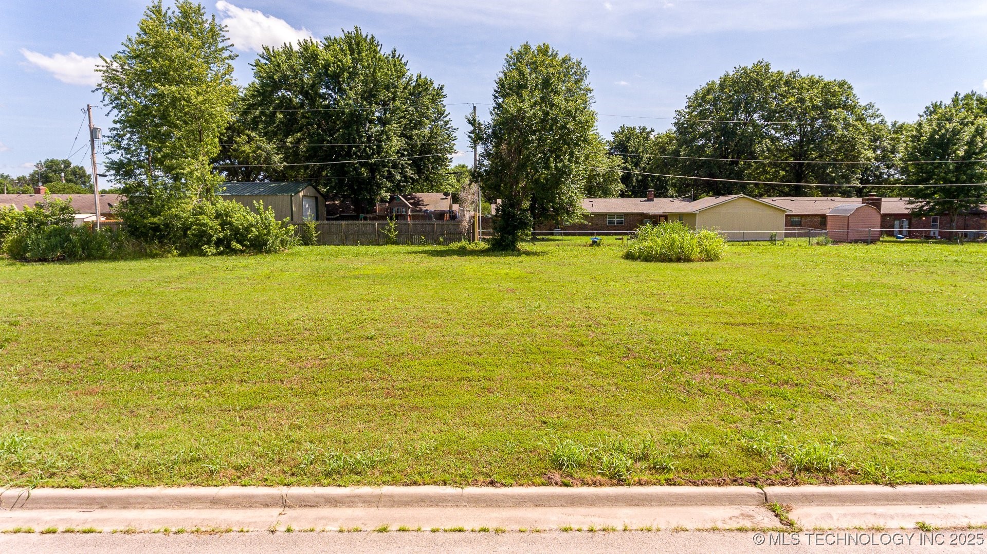 705 Sooner Place Dewey OK 74029