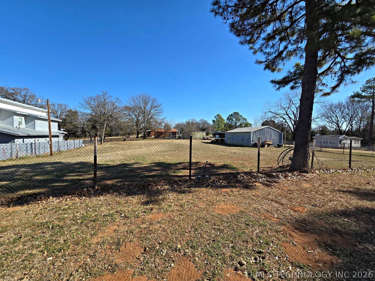 4390 Lakeshore Kingston OK 73439
