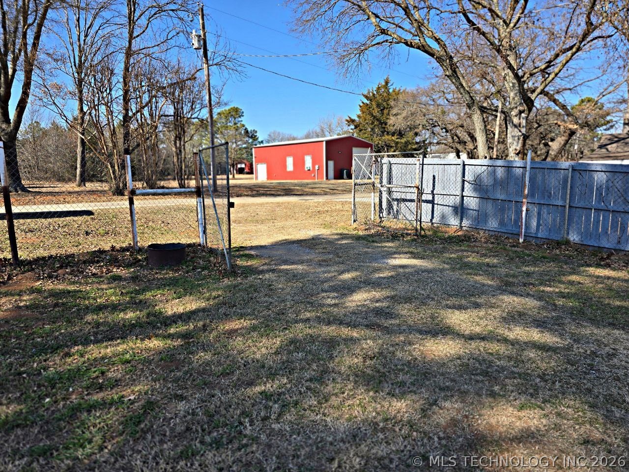 4390 Lakeshore Kingston OK 73439