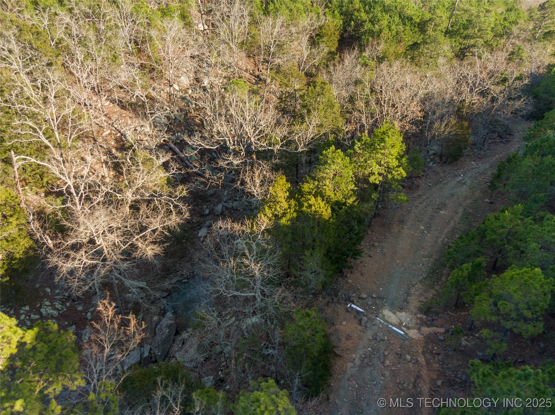 E 1860 Road Moyers OK 74557