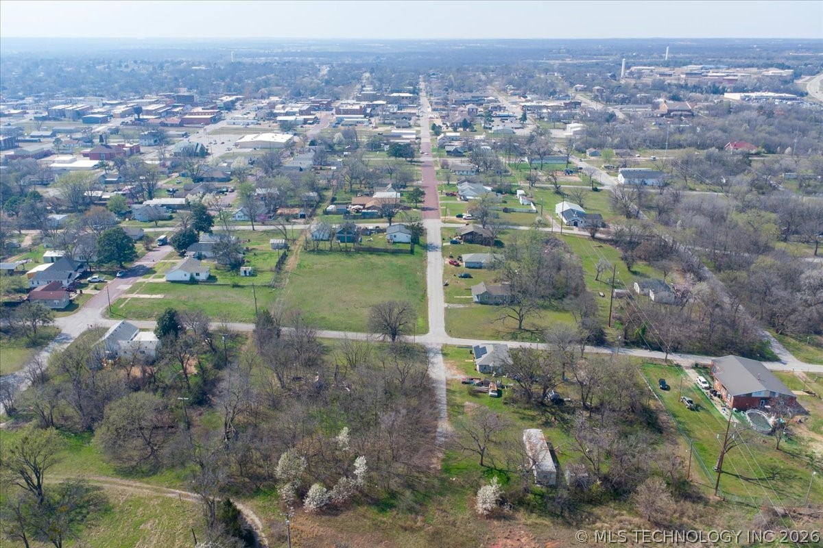 608 E 9th Avenue Bristow OK 74010
