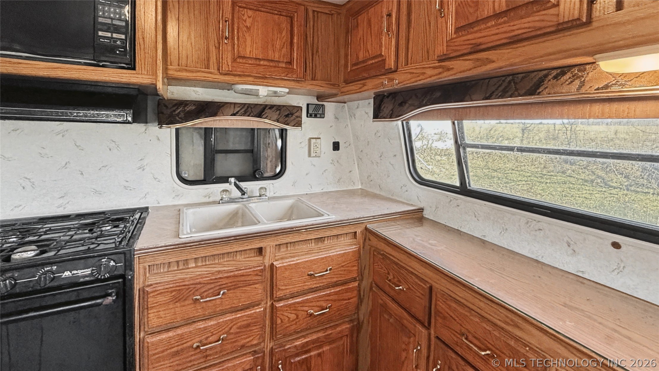 462595 Oakball Drive Watts OK 74964