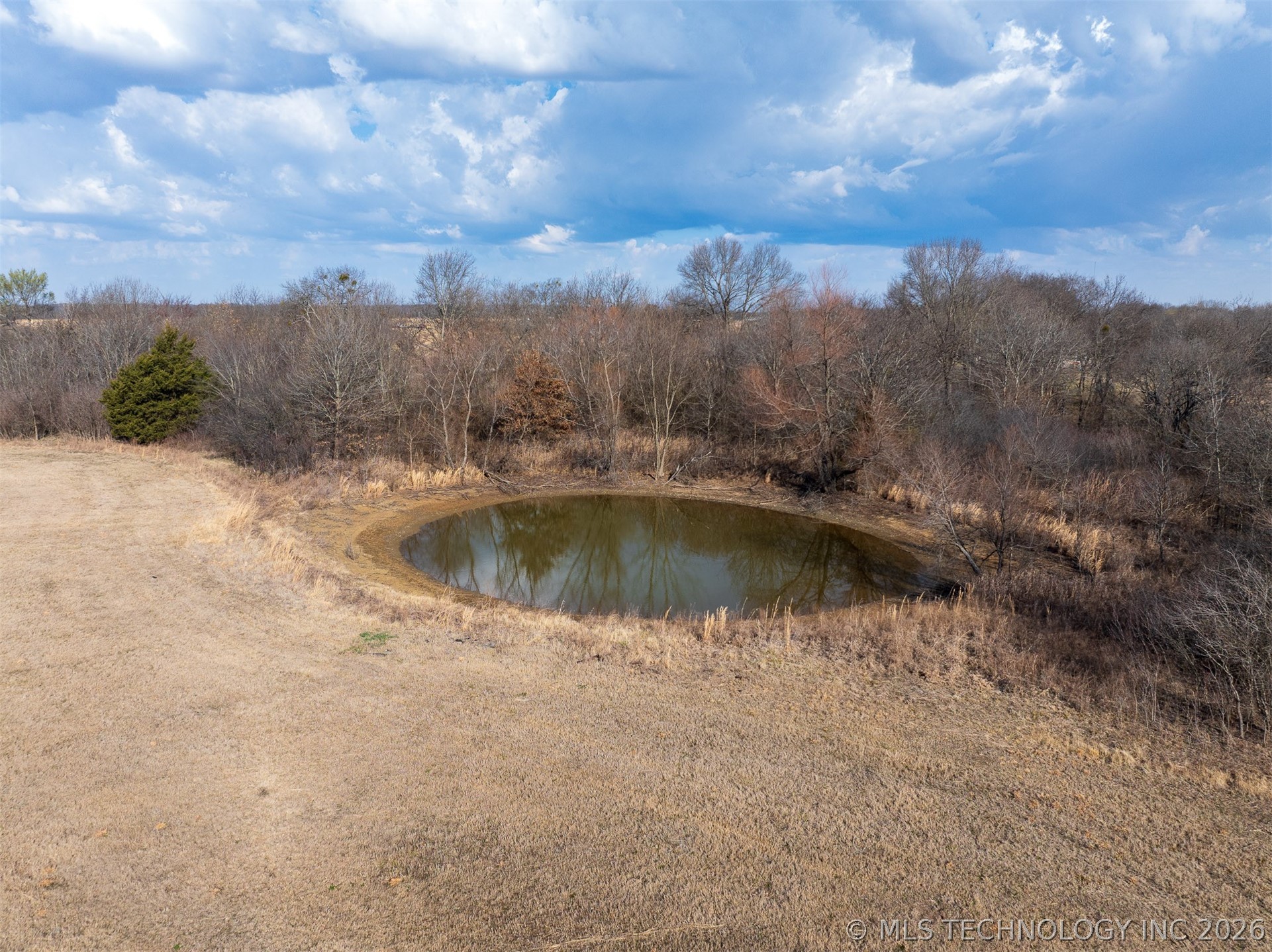 1 N 320 Road Morris OK 74445