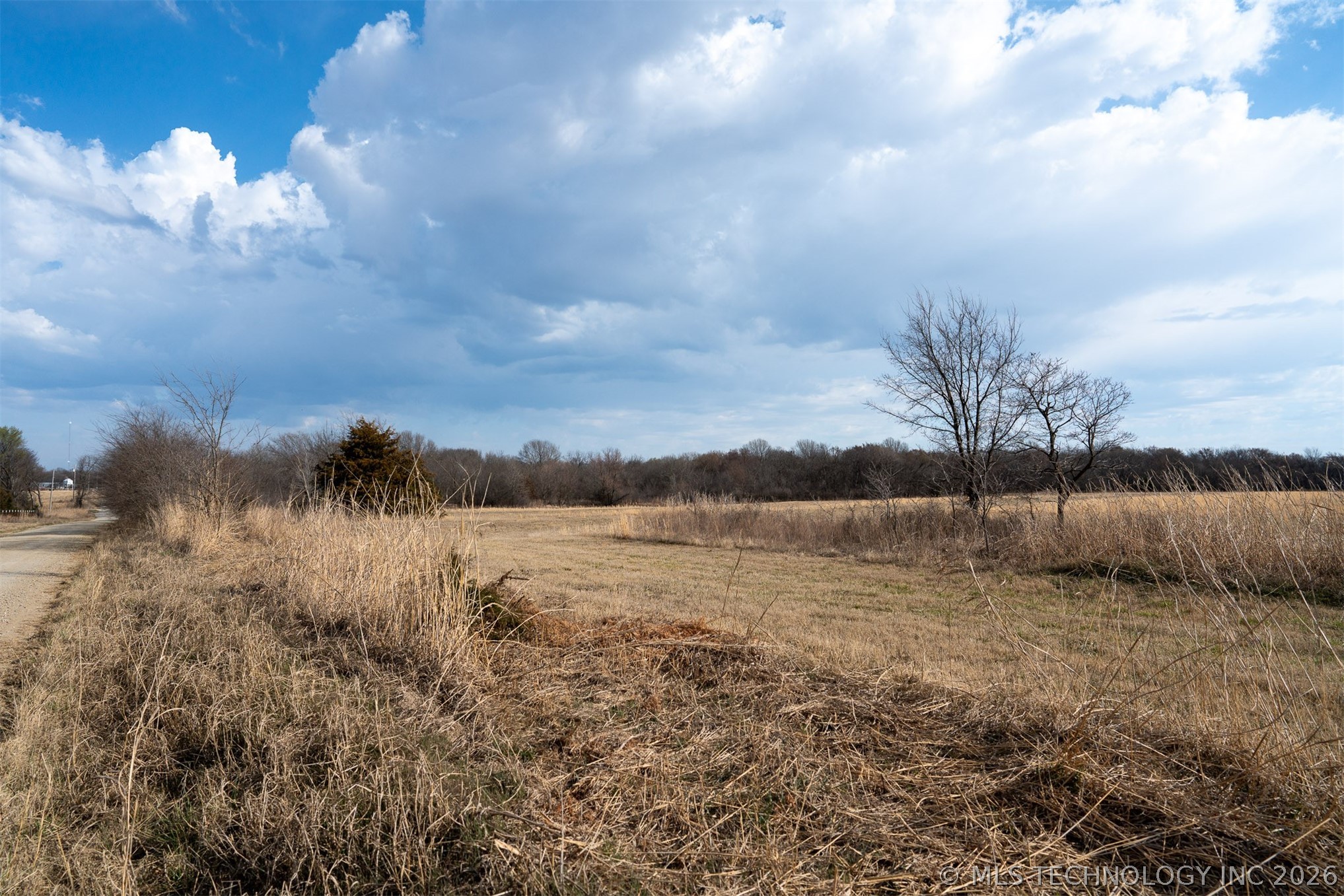 1 N 320 Road Morris OK 74445