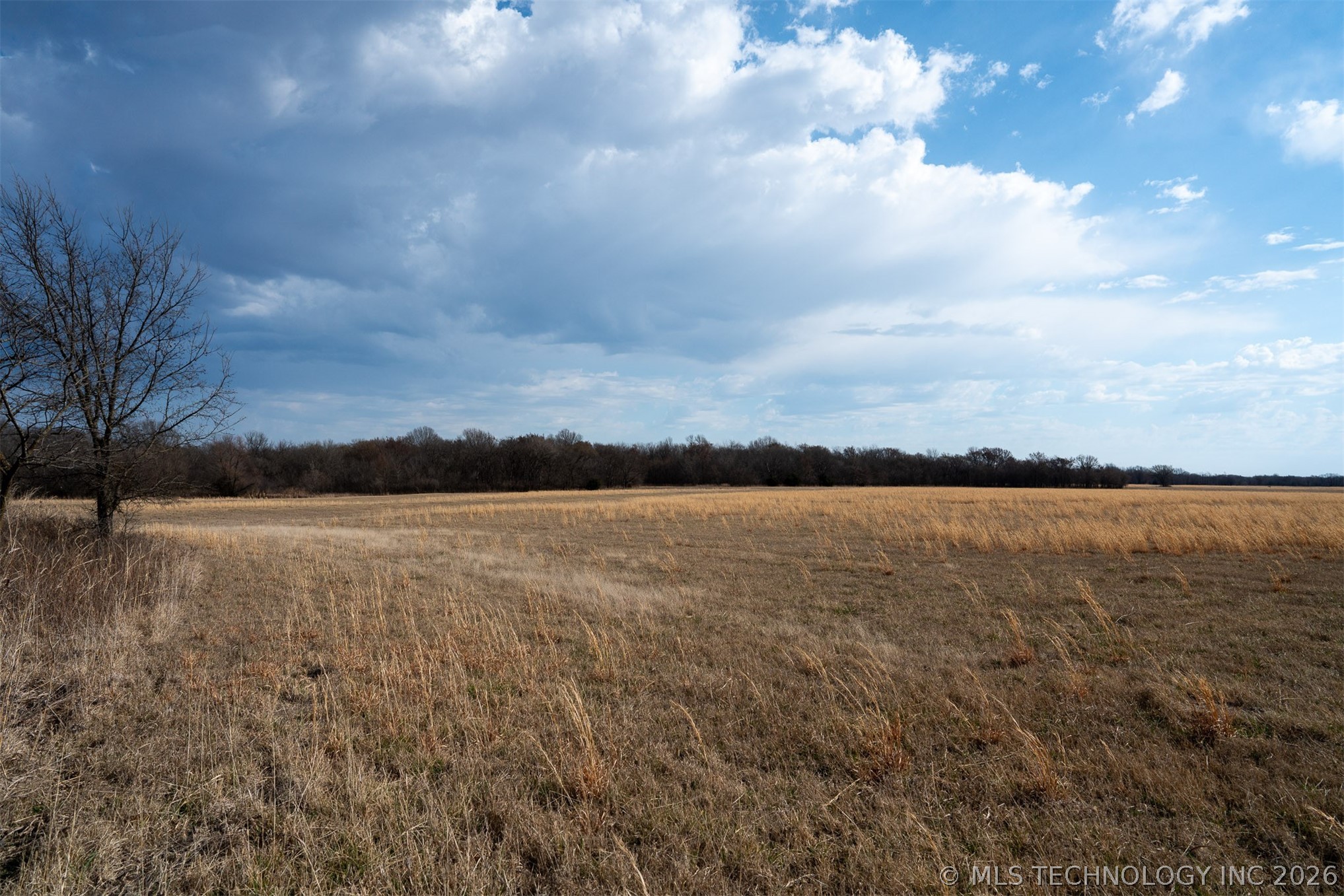 1 N 320 Road Morris OK 74445