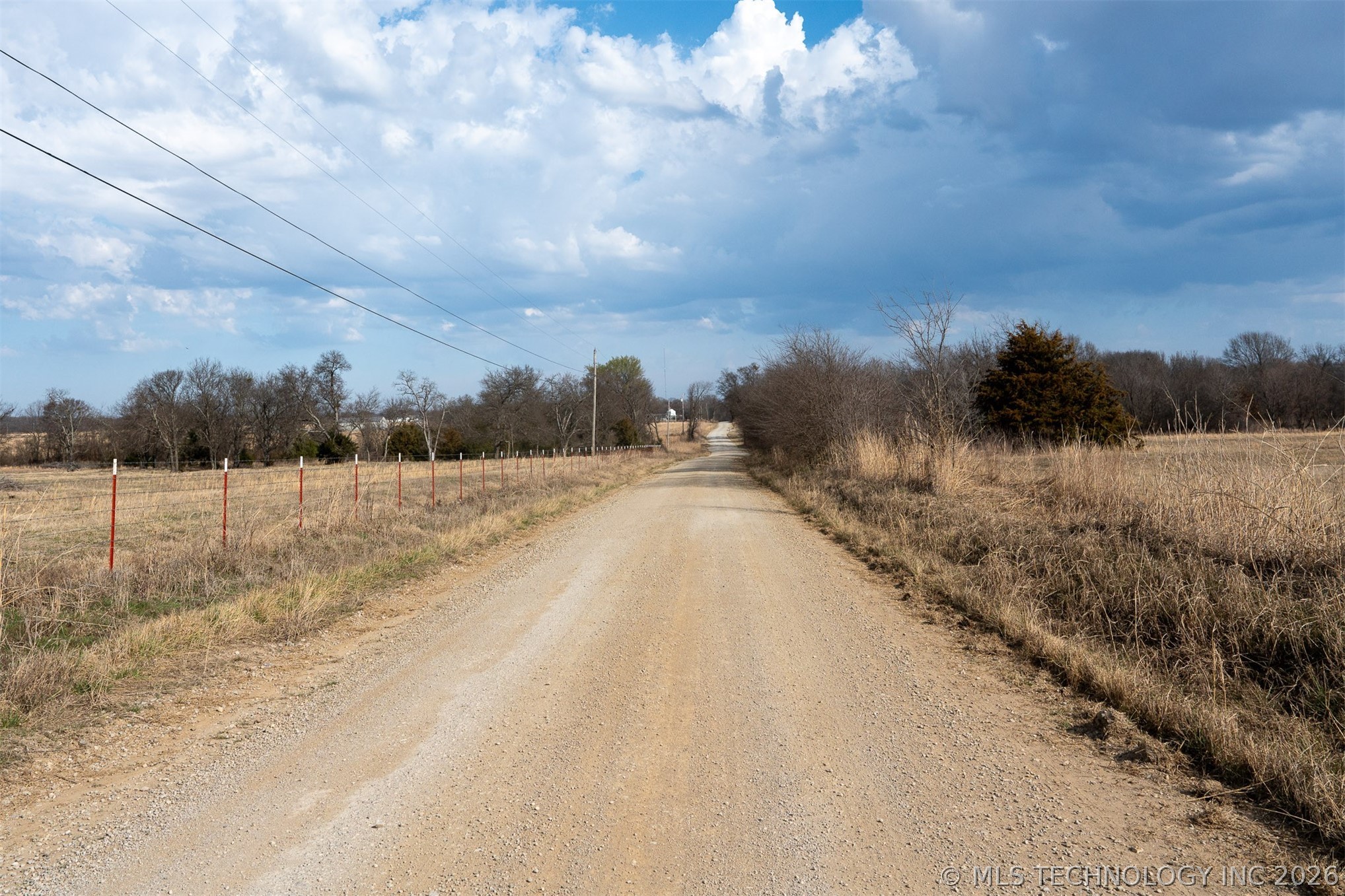1 N 320 Road Morris OK 74445