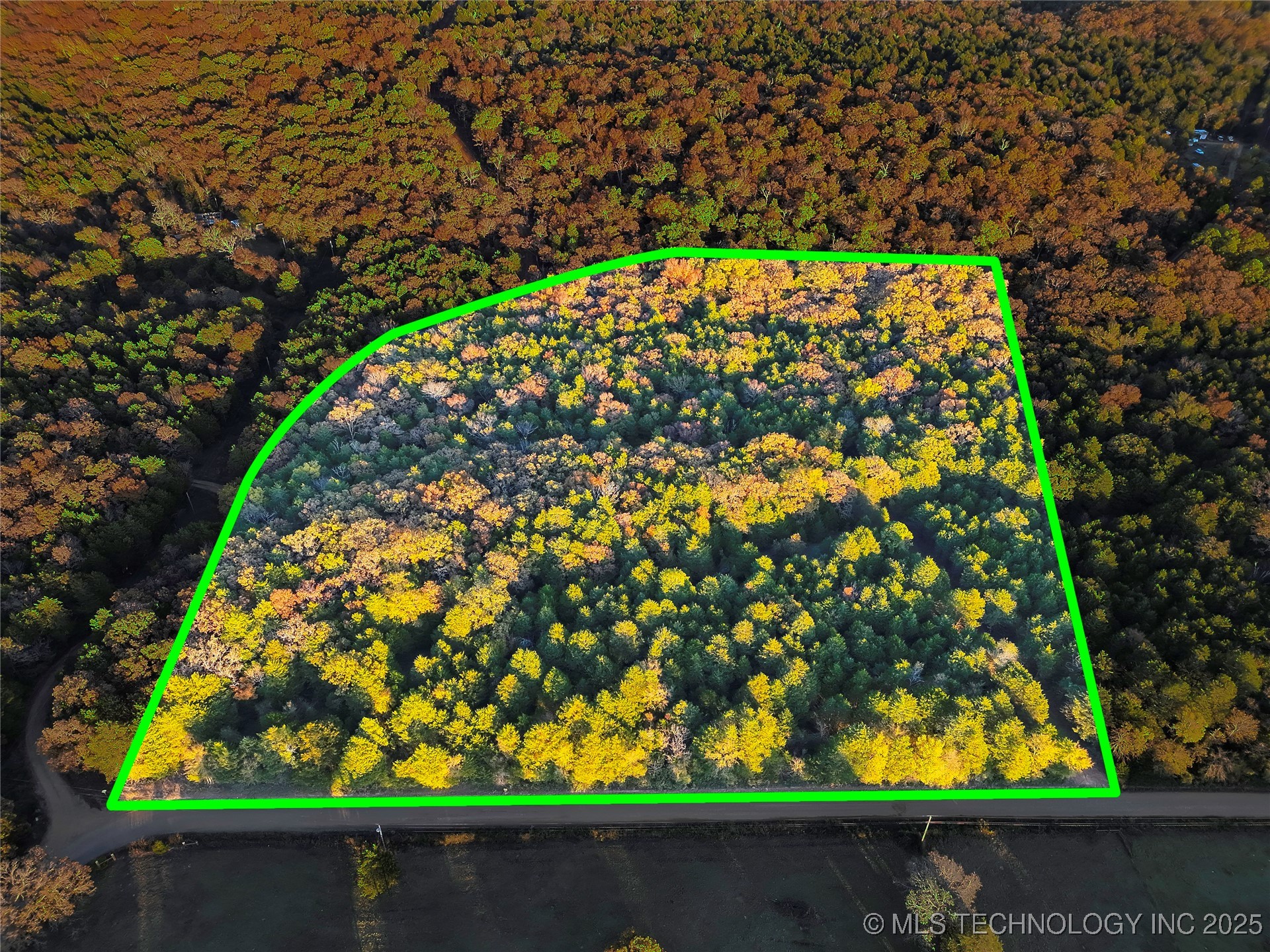 2 E 1000 Road Muldrow OK 74948