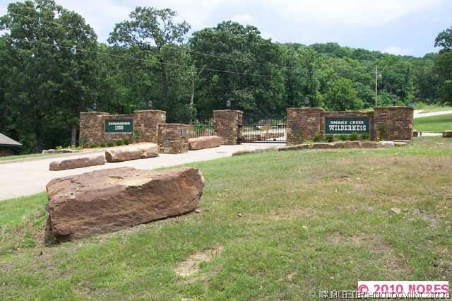 21 E Timbercrest Road Cookson OK 74427