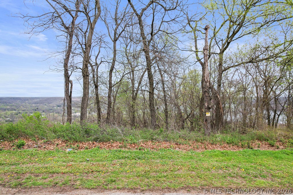 341 E 437 Road Spavinaw OK 74366